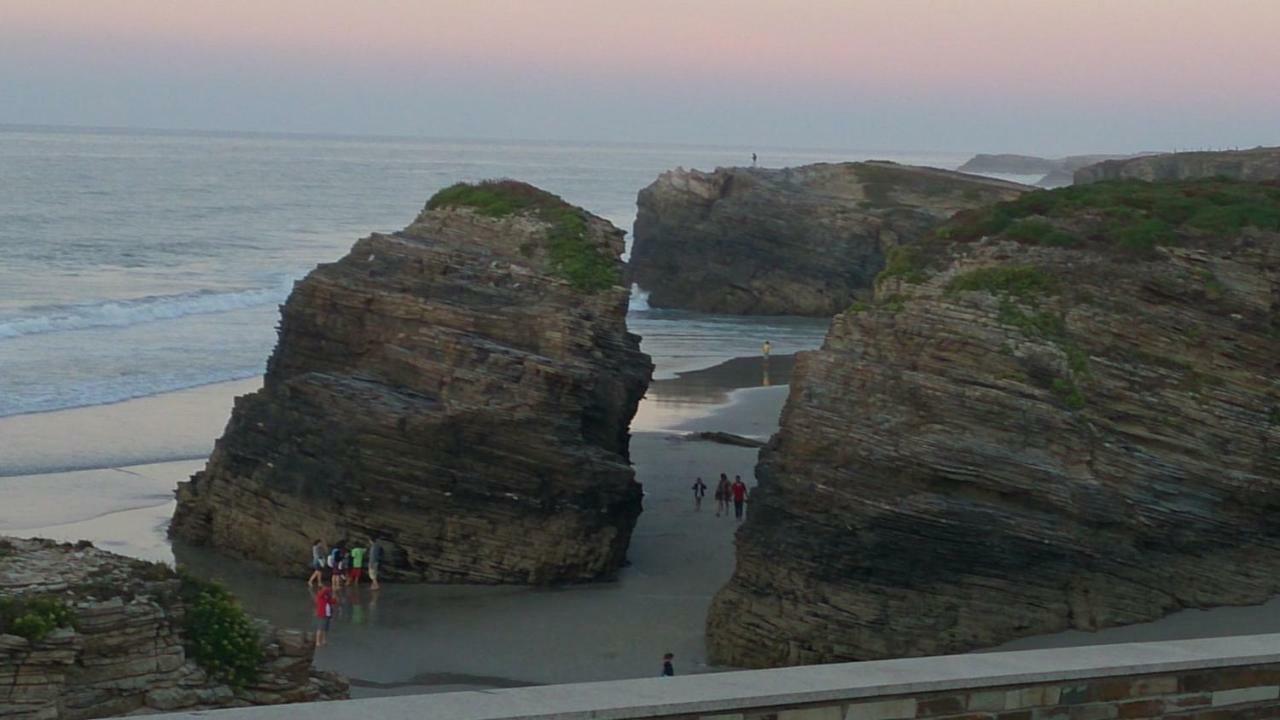 Duplex Tres Dormitorios Playa A Rapadoira Foz Buitenkant foto